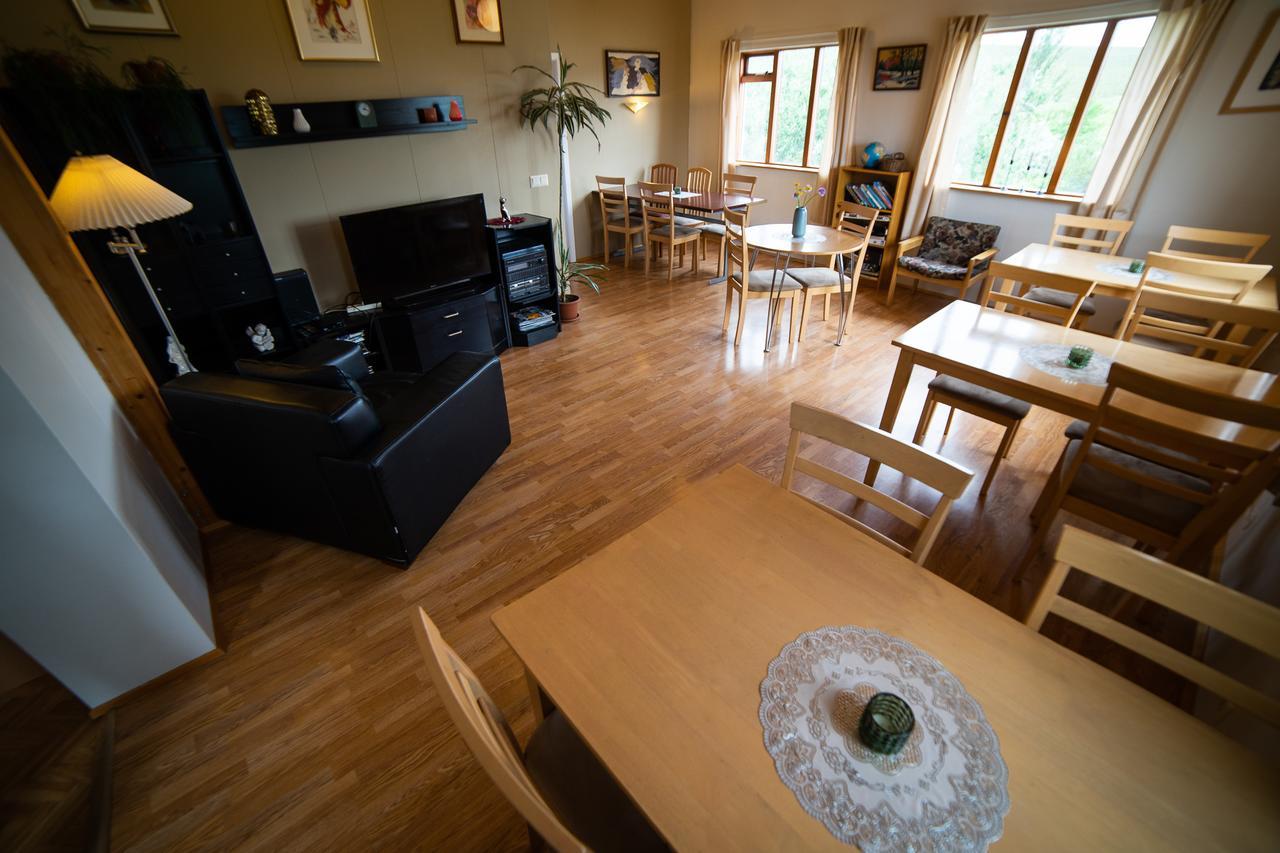Arbot Hostel Húsavík Eksteriør billede
